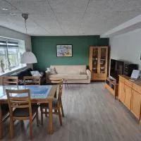 Cosy apartment in Norðskála โรงแรมในNorðskáli