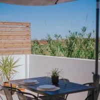 Casa do Mar - Almograve - Magnífico terraço com vista para o campo, hotel a Almograve