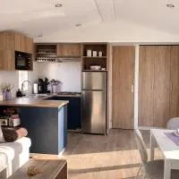 Huisje DeLiLa - Opladen aan de rand van het bos, hotel di Hoogersmilde