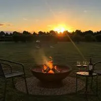 Sunset Farm Cabin Retreat, hotell sihtkohas Miners Rest
