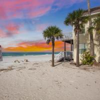 Capri Condo D, hotel en Bradenton Beach