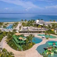 Princess Grand Jamaica Resort, hotel din Green Island