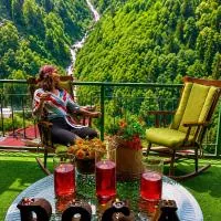 Ayder Doga Resort, khách sạn ở Ayder Yaylasi