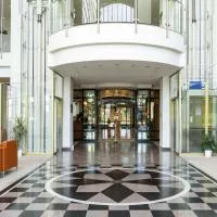 Atomis Hotel Munich Airport by Mercure, хотел в Обердинг