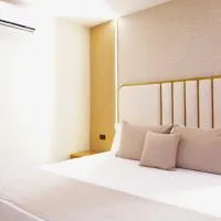 Zumo hotel lorica, hotel i Lorica