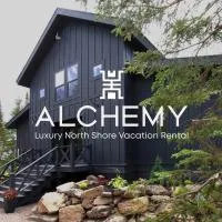 Ski, Golf, Trails, Winery, Lake View, Lutsen, Grand Marias - Sleeps 8, hotell sihtkohas Lutsen
