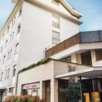 Hotel Roma, hotel em Aosta