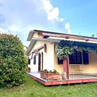 Villa Felicità、ルッカのホテル