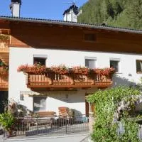 Ausserhaslerhof – hotel w mieście Campo Tures
