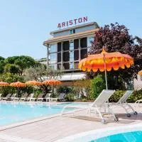 Hotel Ariston, ξενοδοχείο σε Μπιμπιόνε