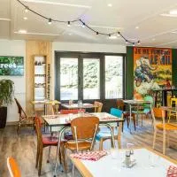 greet hôtel Angoulême、Saint-Yrieix-sur-Charenteのホテル