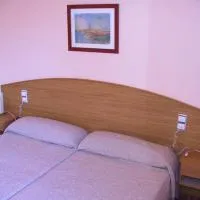 Viesnīca Masllandrich Hostal Rural pilsētā Porqueres
