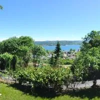 Major Lake Luxury Home B&B, hotel v destinaci Dormelletto