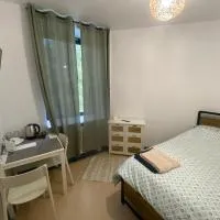 Diskrepant Budget Room, hotel di Warsaw