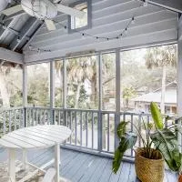 Fish, Hike & Unwind! Quiet Haven in Steinhatchee, hotel di Steinhatchee