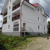 Villa Maria, hotelli Slavskessa