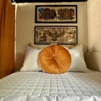 Primitiv Rustic Retreat, no shower, shared toilet, hotel in Eidsvoll
