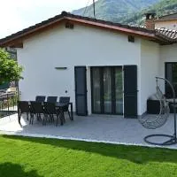 Vacanza immersa nella pace tra Locarno & Valle Verzasca, hotel v destinaci Gordola