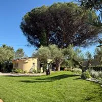 Le mazet du grand pin, hotel em Cogolin