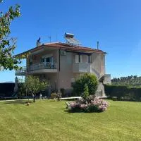Alexandra's garden, hotell i Paliouri