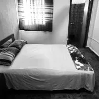 Sumanya guest house 6, hotel u gradu 'Sukuta'
