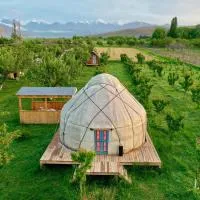 Bosogo Yurt camp, hotel a Bokonbayevo