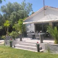 Petit coin de paradis, hotel em Laudun