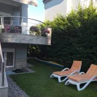 Blue Serenity, hotel a Nea Vrasna