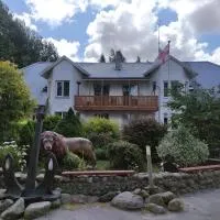 Atpūtas vieta- Mini ZOO BUKI, hotel a Vārve