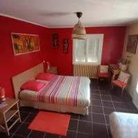 Karibu Normandy-M, Hotel in Lisieux