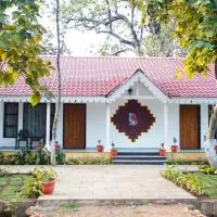 Satpura Tiger Trails, Resort & Farm Stay, hotell i Matkuli