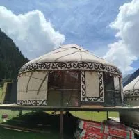 Kyrgyz Yurt Camp, hotel a Mineralʼnyy Istochnik Altyn-Arasan