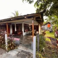Bunaken Jhon Homestay, hotel v destinaci Manado