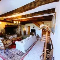 La Maison d'Odette Les chambres d'hôtes, hotel en Saint-Rémy-du-Plain