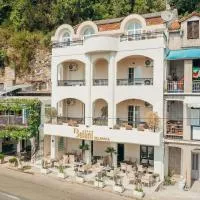 Apartments Belani Zelenika, hotel em Španjola