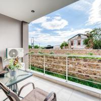 Trikali Nature & City Apartment: Sakız Adası'nda bir otel
