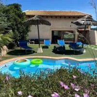 Loft Irene With Private Pool, hotel en Tergu