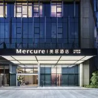 Mercure Shanghai Waigaoq Free Trade Zone, hotel em Xangai