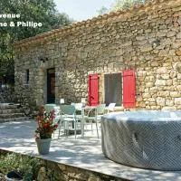 Gîte cévenol pleine nature tout confort, hotel a Soudorgues