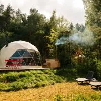 Siedlisko Rogówko - Glamp nad jeziorem, hotell sihtkohas Rogówko