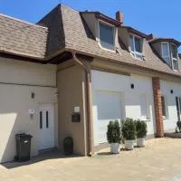 Lenti Central Apartman، فندق في لينتي