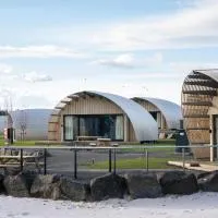 Lost Shore Surf Resort, отель в городе Ratho