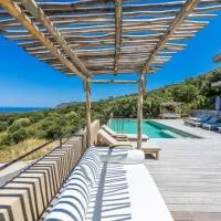 Résidence & Villas Oradoro - Proche Île Rousse – hotel w mieście Belgodère