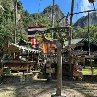 Chill Out Bar and Bungalows, хотел в Тонсай Бийч