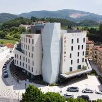 Dolinas Climbing Hotel, hotel i Porto de Mós