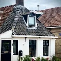 LITTLENEIGHBOUR, hotel a Pingjum