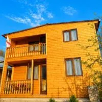 Zghapari Wooden Mountain Lodge, hotel a Aspindza