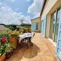 Entre mer et village، فندق في لوسات
