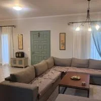 Bruskos Holiday Deluxe, hotel sa Kynopiástai