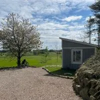 The Fäxaåsen cabin, hotelli kohteessa Varberg